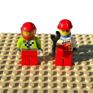 Lot of 2 LEGO Racers Minifigures